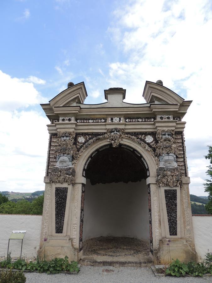 Gaestehaus Maelzerei Auf Schloss Neuburg Am Inn Экстерьер фото